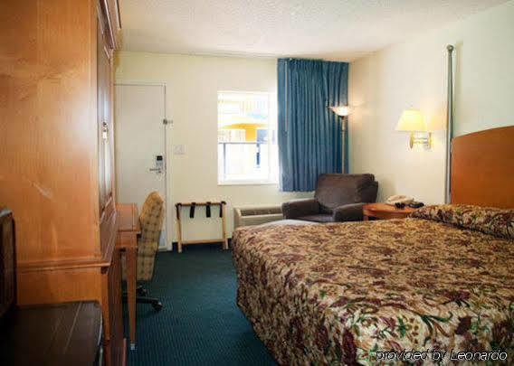 Red Roof Inn Orlando South - Florida Mall Kamer foto